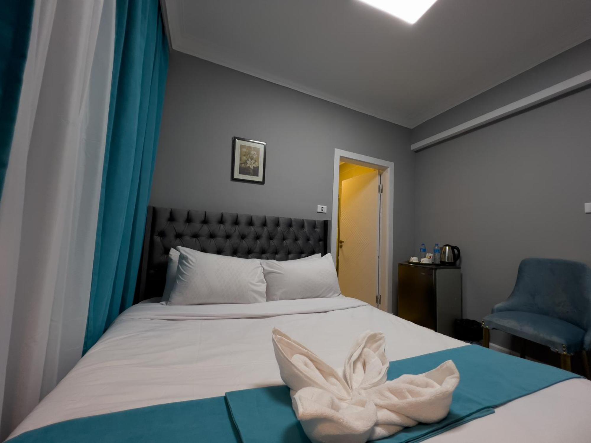 The Pyramids Gate Inn Kafret el-Gabal Екстериор снимка