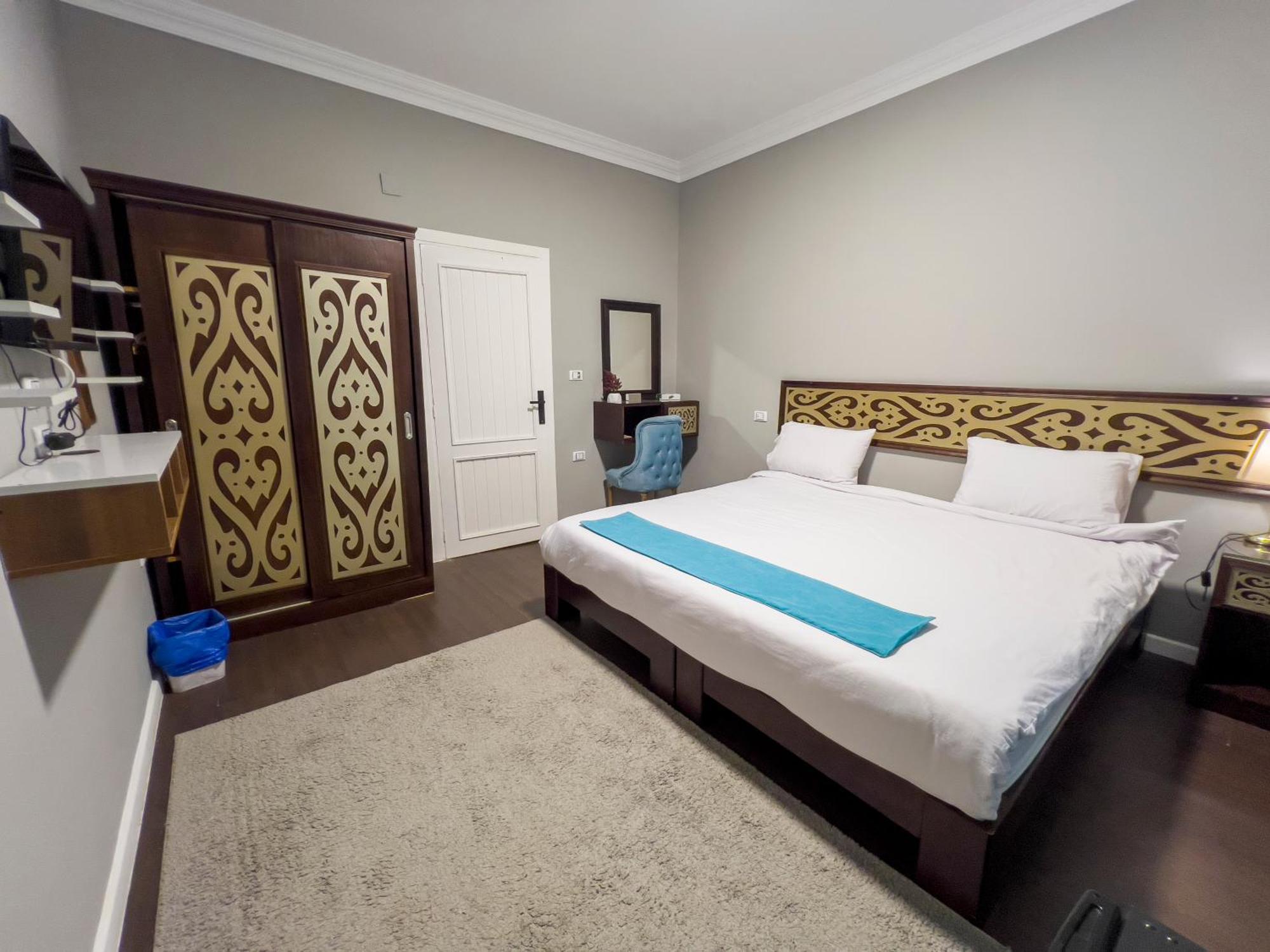 The Pyramids Gate Inn Kafret el-Gabal Екстериор снимка